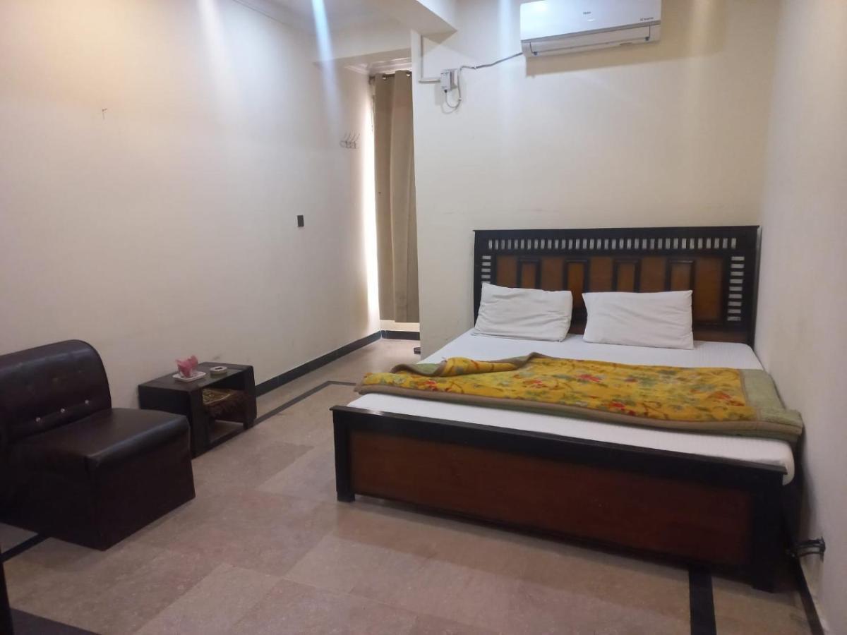 Hotel Tulip Inn Rawalpindi Bagian luar foto