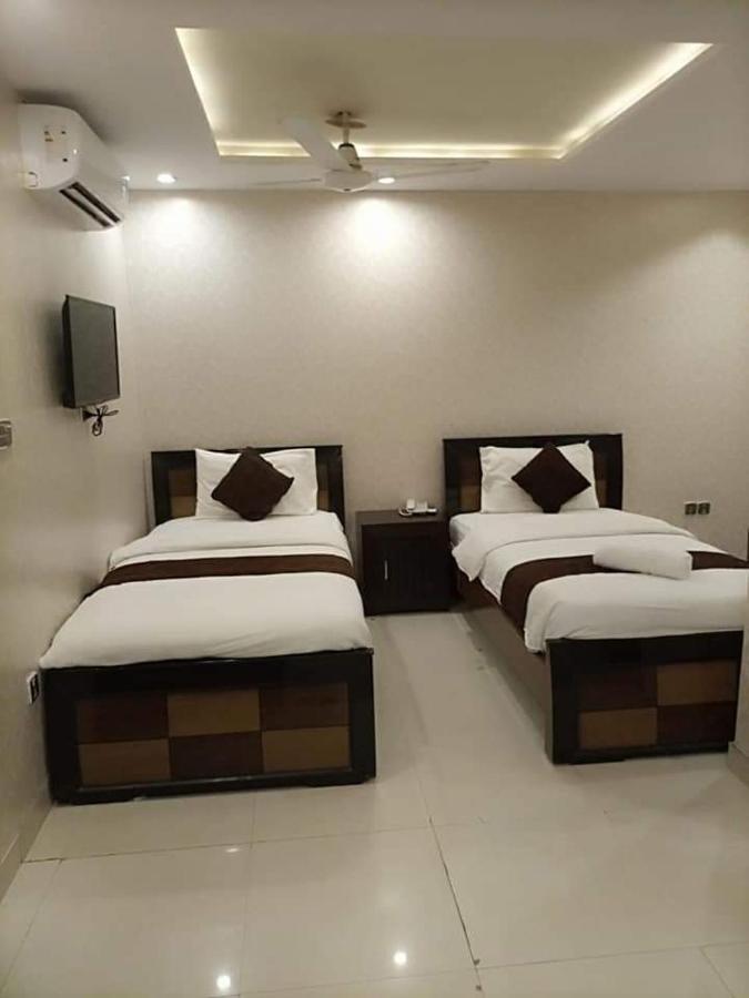 Hotel Tulip Inn Rawalpindi Bagian luar foto